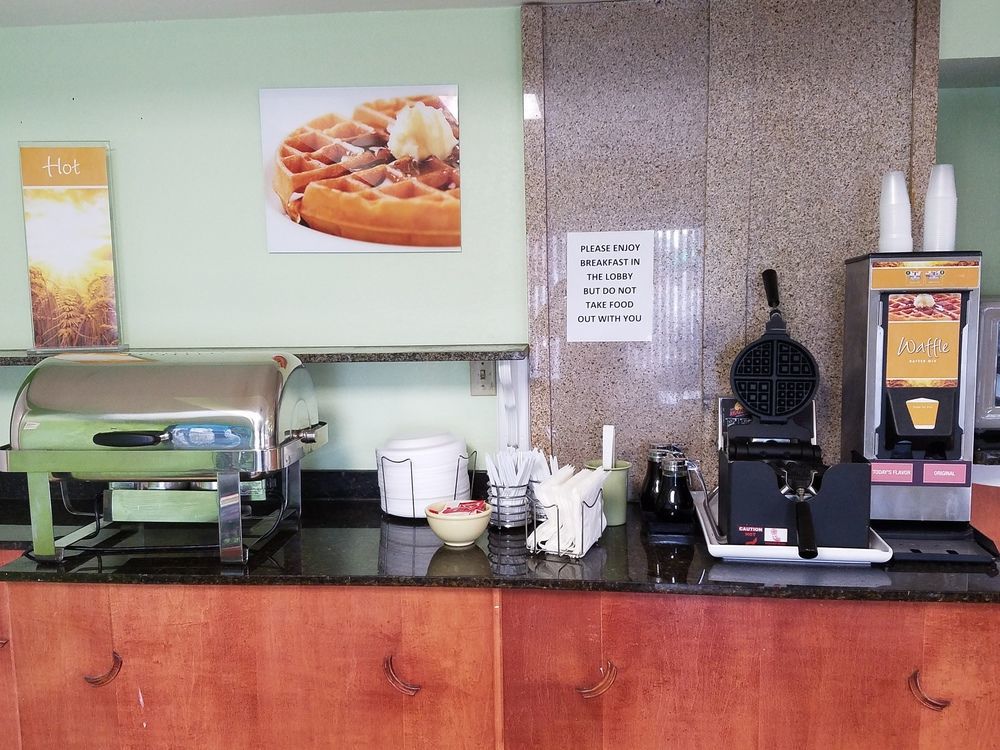 Quality Inn Боулинг Грин Экстерьер фото