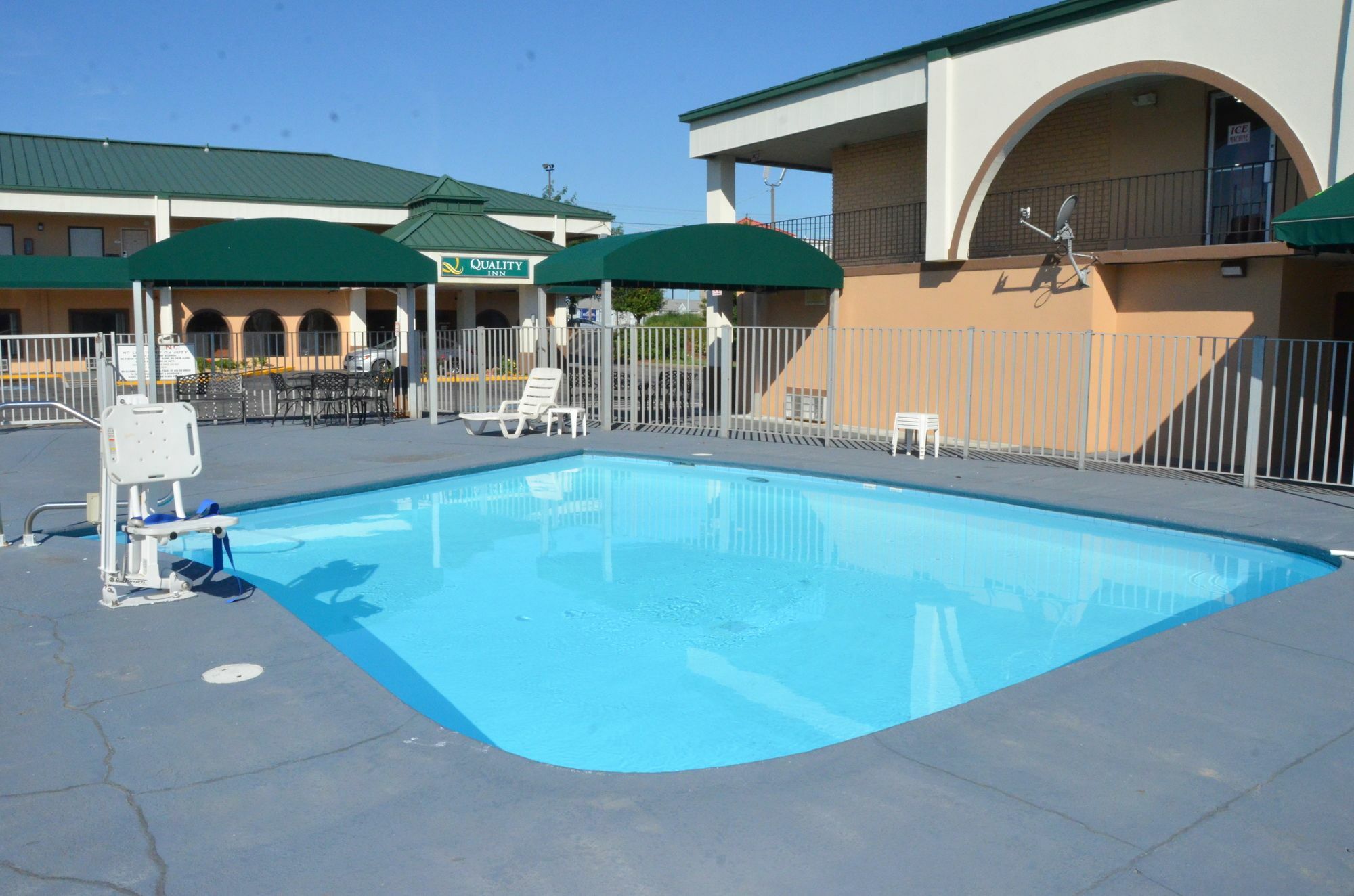 Quality Inn Боулинг Грин Экстерьер фото